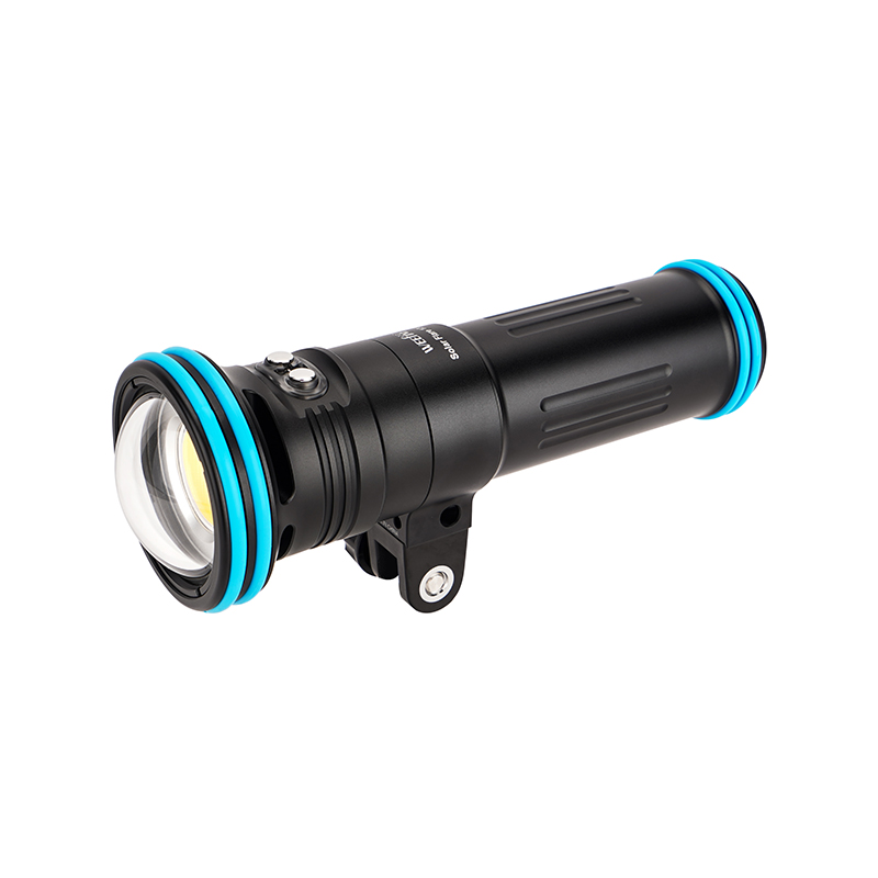 WEEFINE WF073 Solar Flare 1200 - Underwater Flashlight review and price