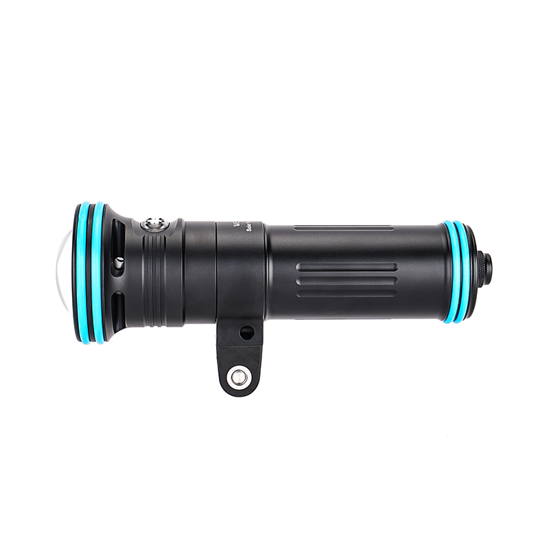 WEEFINE WF073 Solar Flare 1200 - Underwater Flashlight review and price