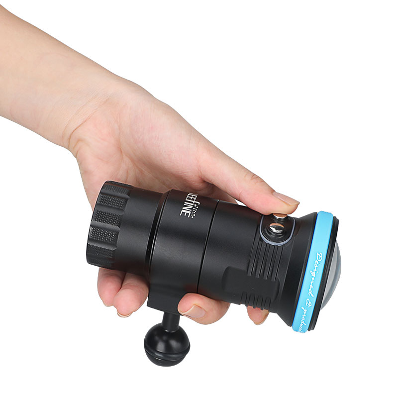 WEEFINE  SolarFlare 4500 WF102 - Underwater Flashlight review and price